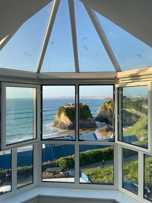 Apartment Blue Horizon Penthouse - Amazing Views + Parking! *